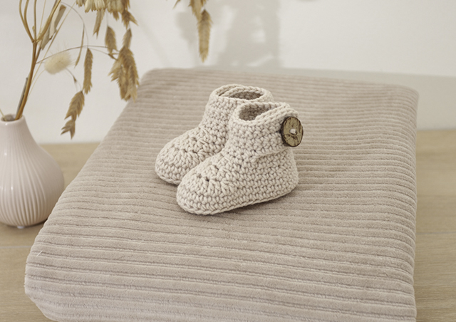 gehaakte botjes beige 62/68